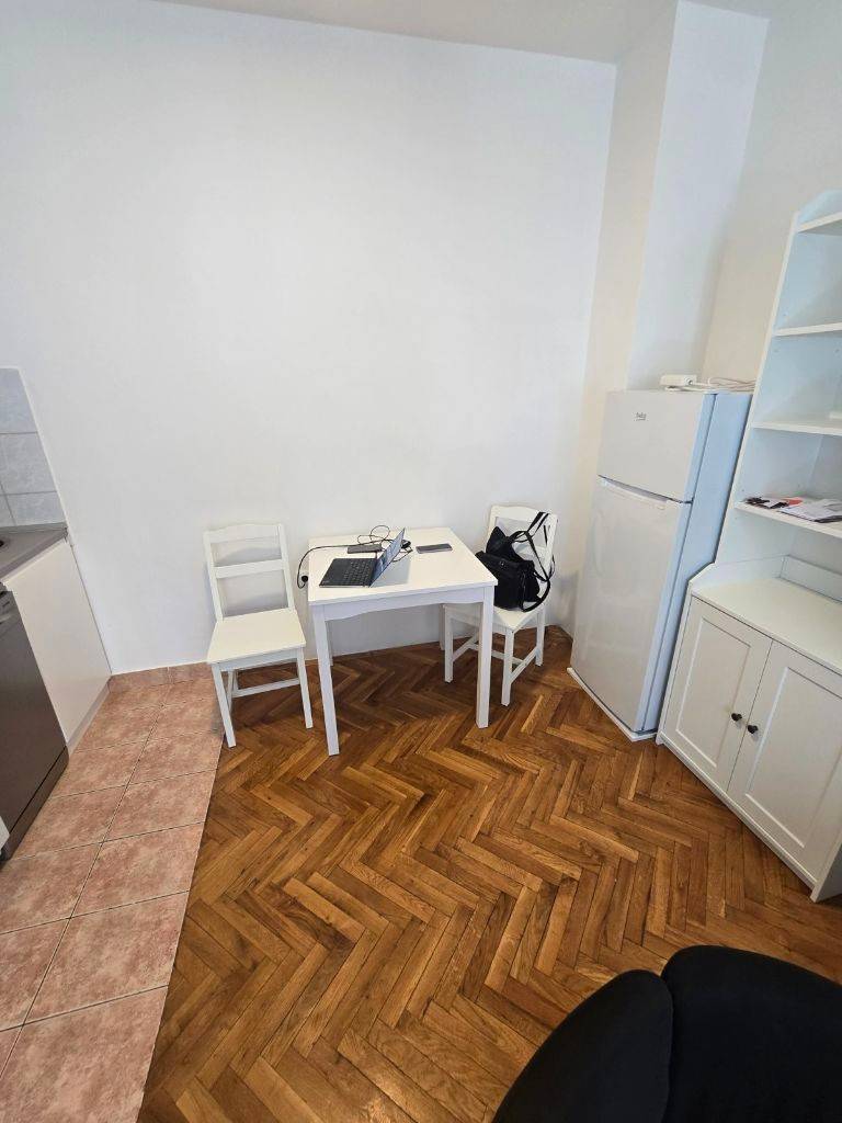 Fotografija stana 3 od 11