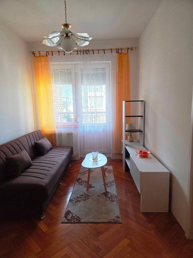 Fotografija stana 15 od 25