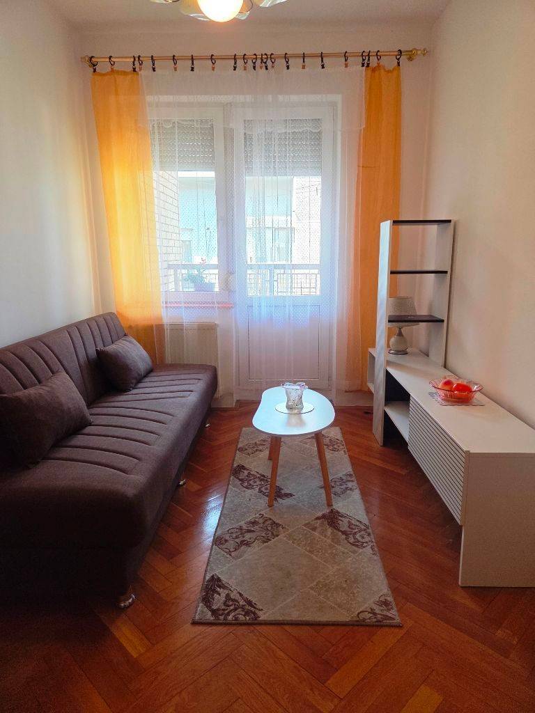 Fotografija stana 16 od 25