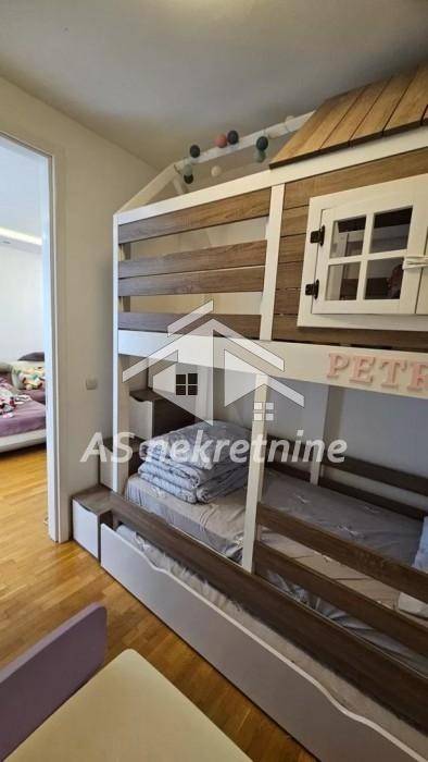 Foto 24