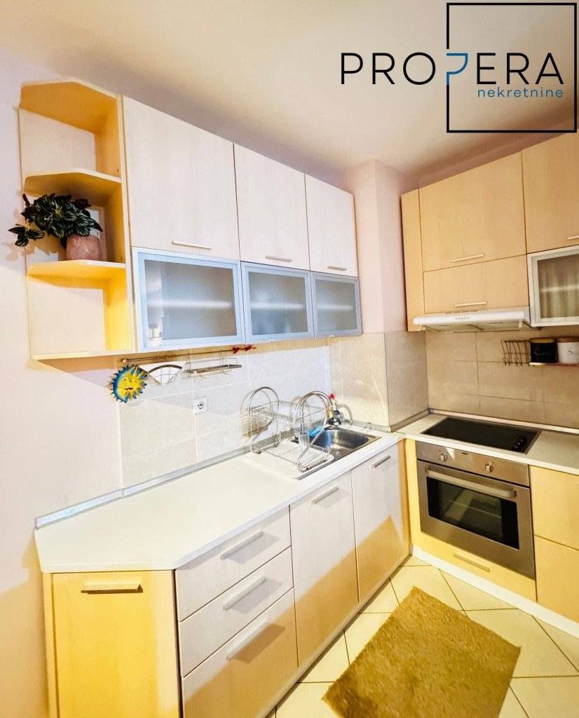 Fotografija stana 8 od 25