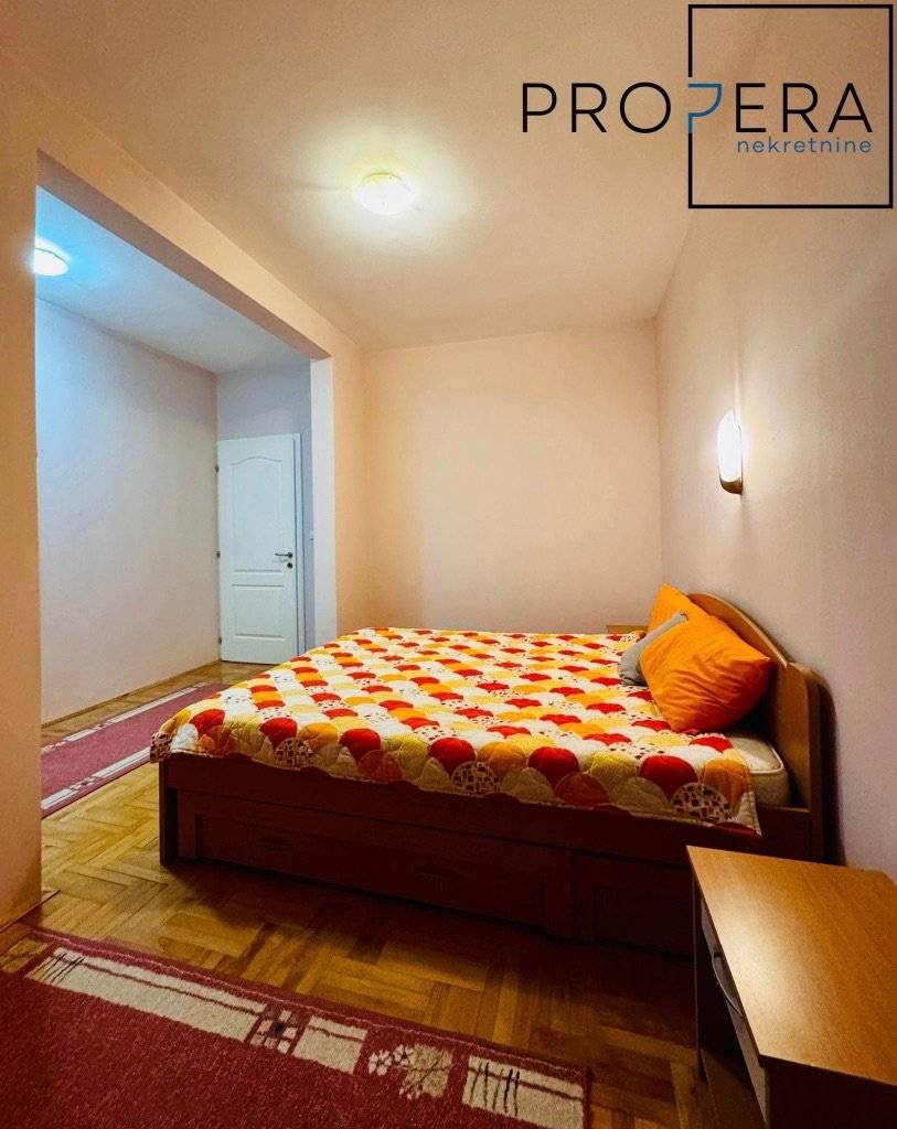 Fotografija stana 14 od 25