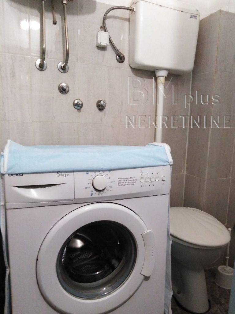 Fotografija stana 10 od 12