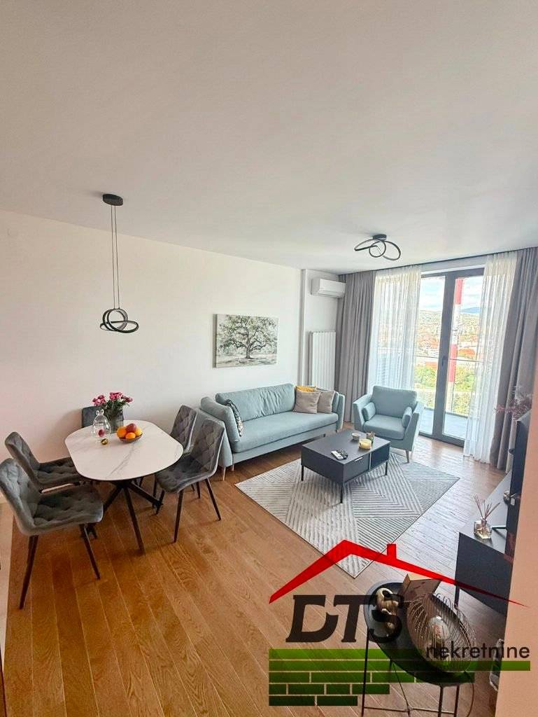 Fotografija stana 7 od 20