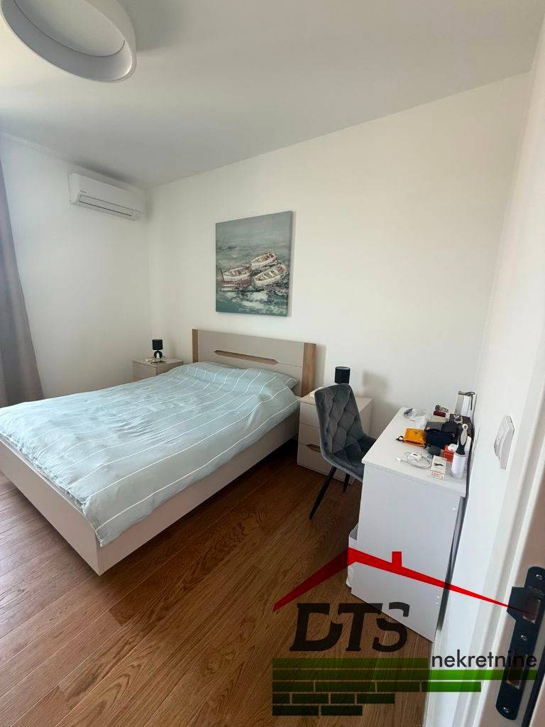 Fotografija stana 19 od 20
