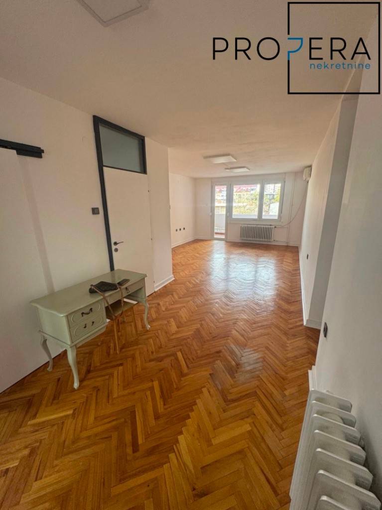 Fotografija stana 1 od 14
