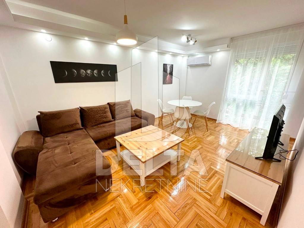 Fotografija stana 1 od 13