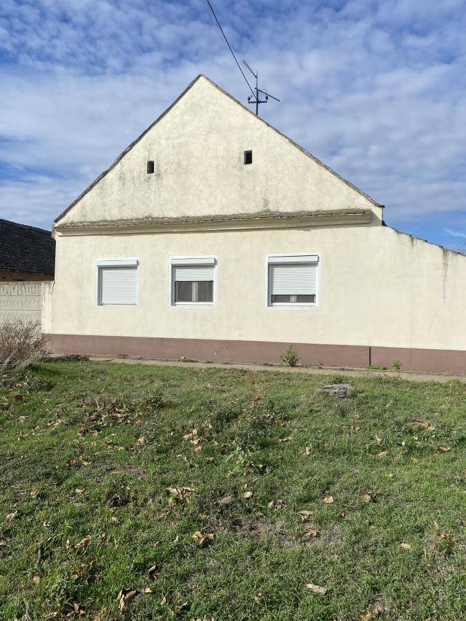 Samoš, kuća na prodaju - Prikaz 2