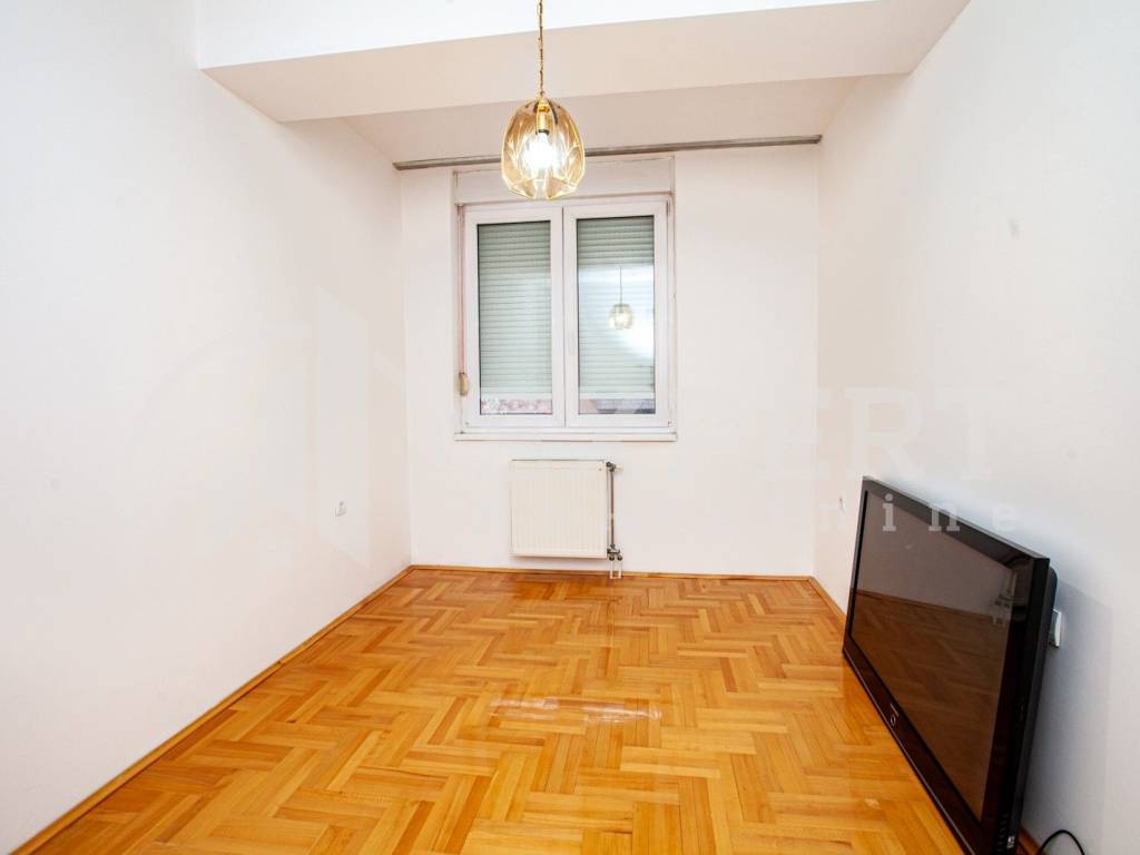 Foto 24