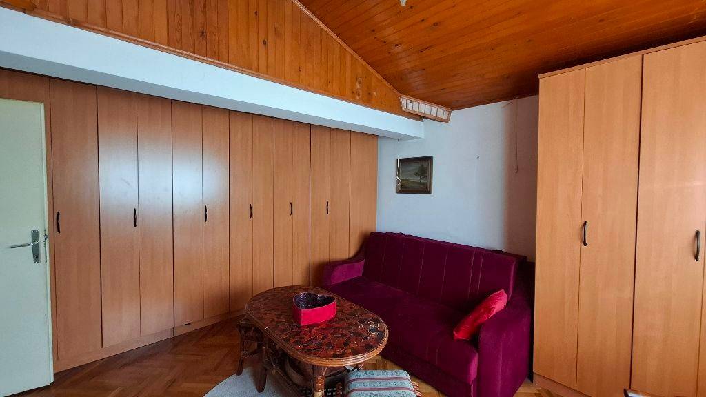 Mirijevo, kod pijace i OŠ Pavle Savić, komforan porodični stan, cg, lift, uknjižen - Prikaz 3