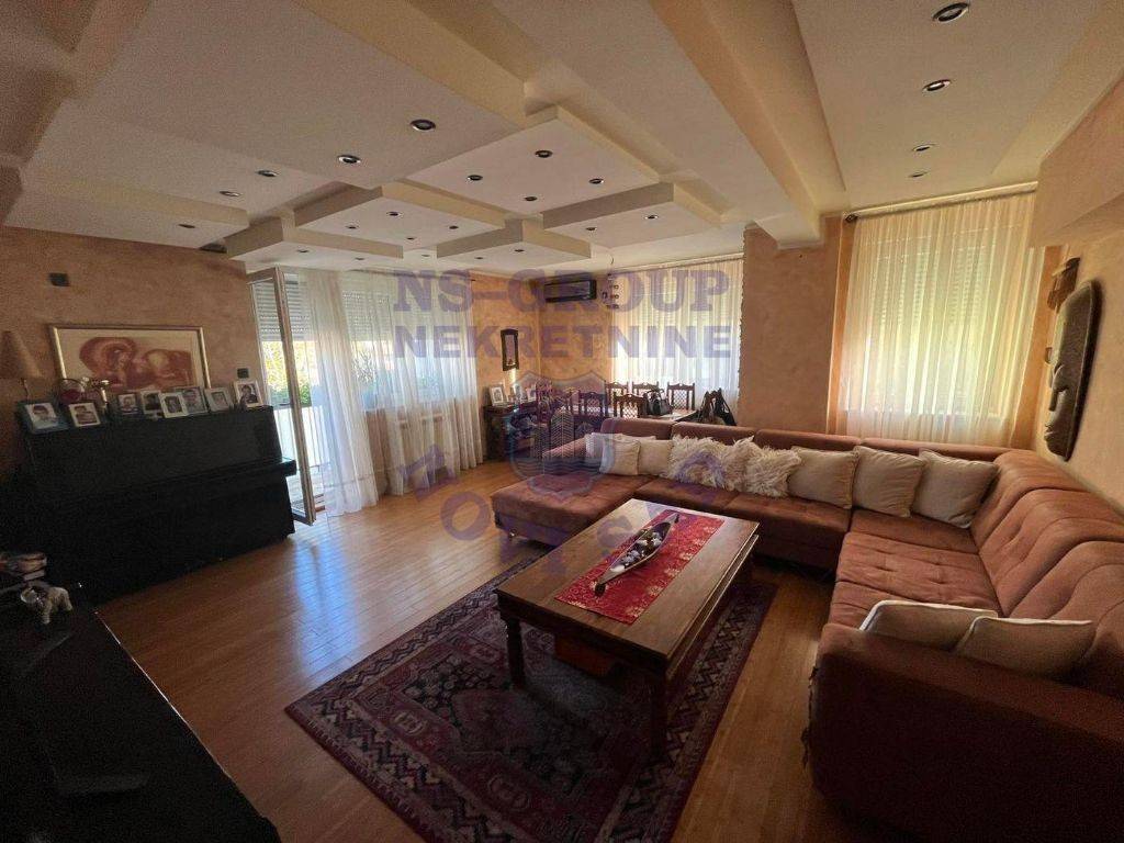 Foto 3