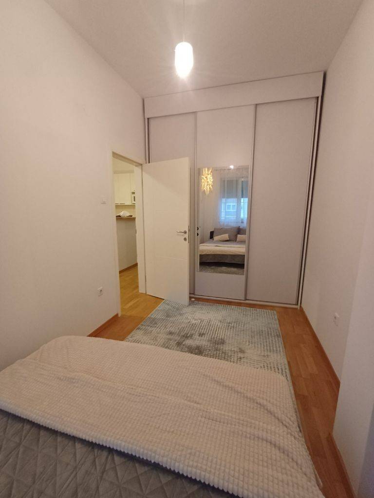 Fotografija stana 11 od 14