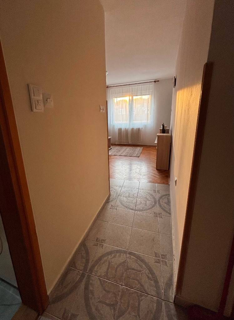 Fotografija stana 9 od 16