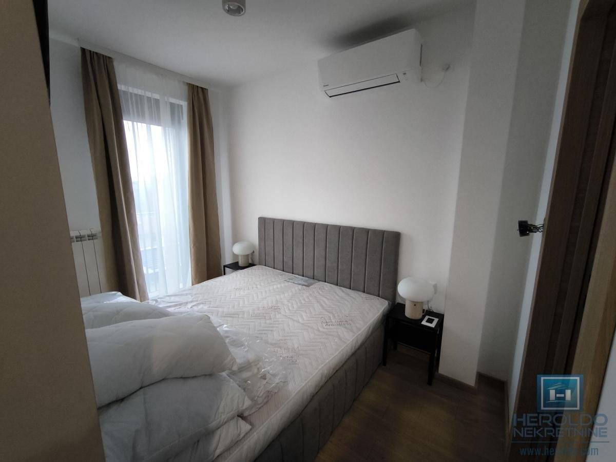 Stan u Vrnjačkoj Banji, novogradnja - Više