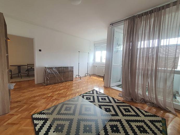 Fotografija stana 3 od 36