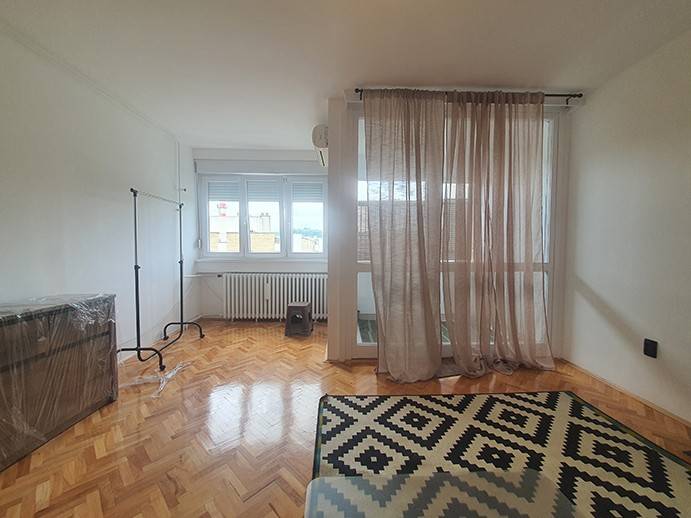 Fotografija stana 10 od 36