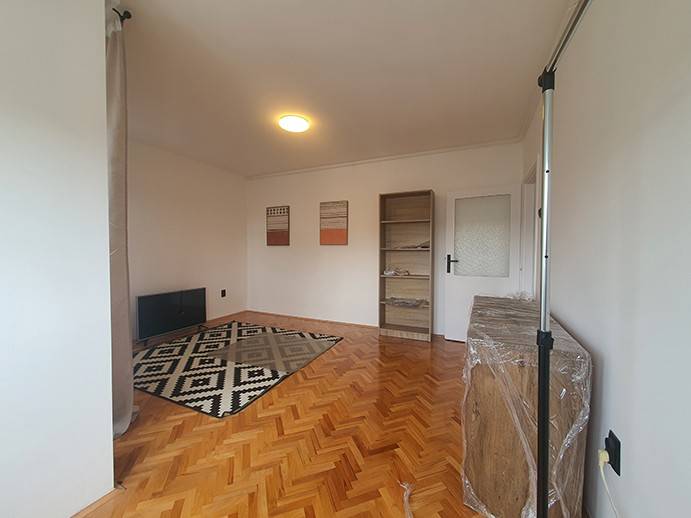Fotografija stana 12 od 36