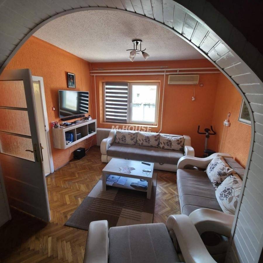 Fantastična prizemna kuća, u blizini centra! - Prikaz 4