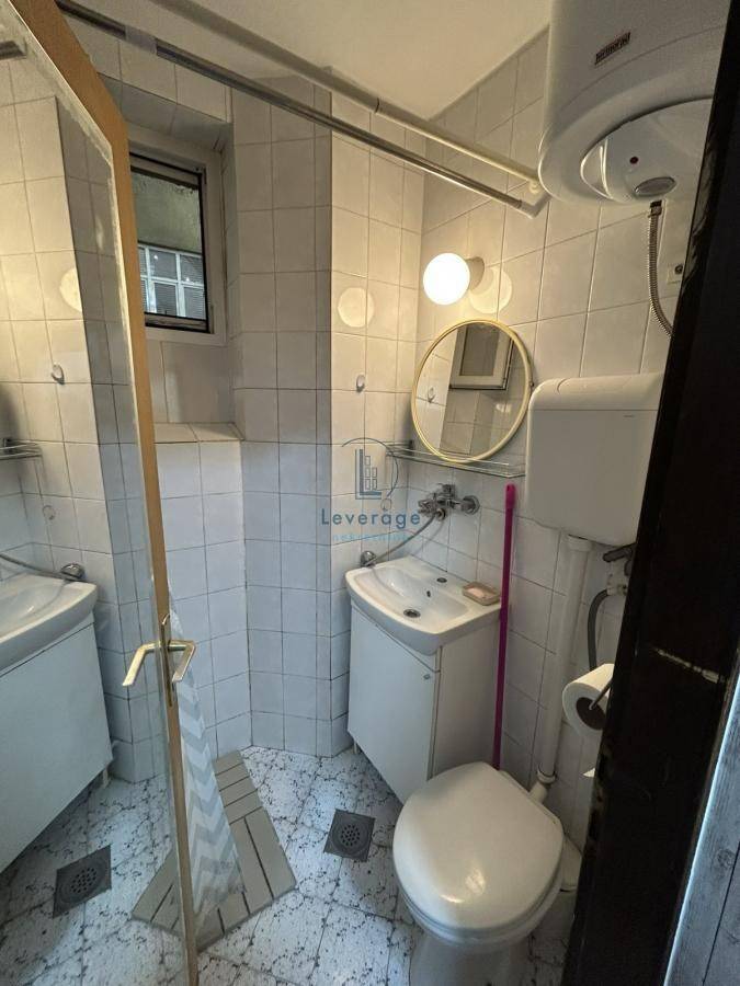 Ekonomski fakultet, 26 m²+11 m², Gavrila Principa - View 3