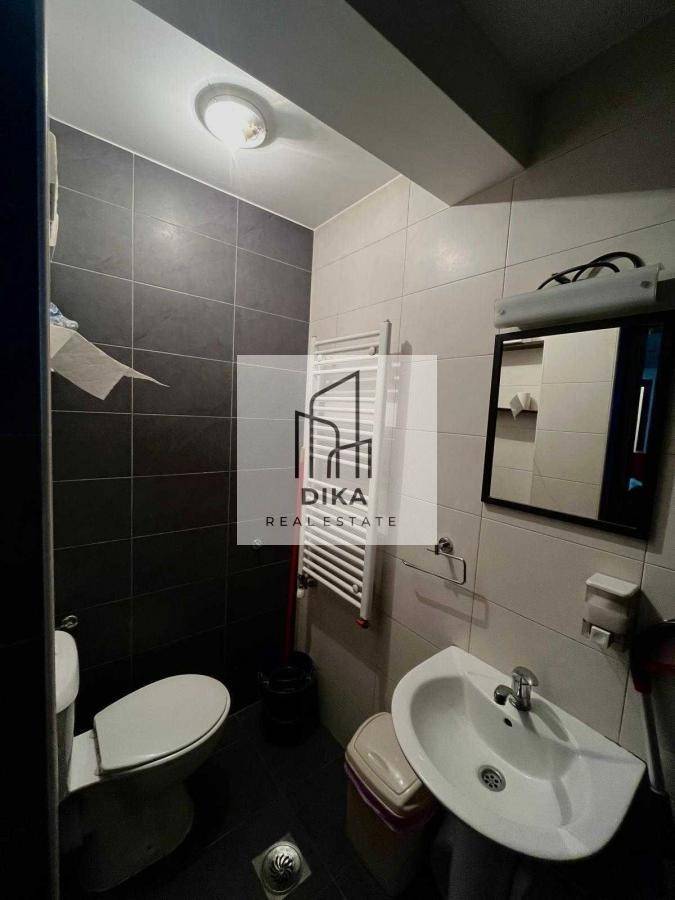 Stambeni prostor-atelje-Garibaldijeva-Lekino brdo - Prikaz 5