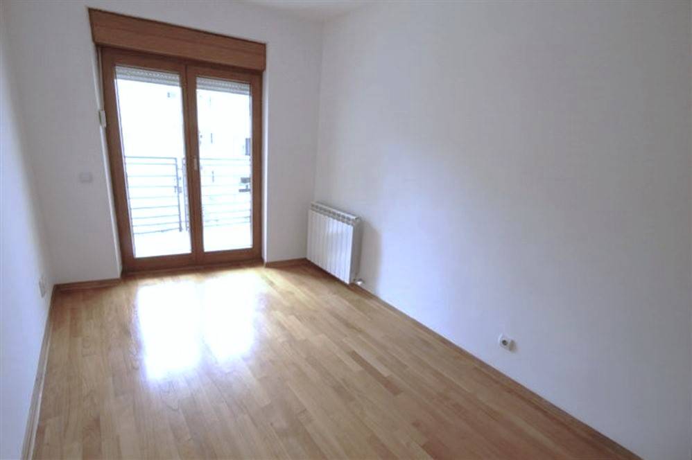 Fotografija stana 8 od 15