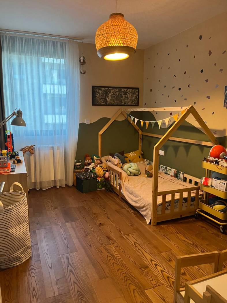 Sanivil trosoban stan kompletno namešten sa garažom - Prikaz 5
