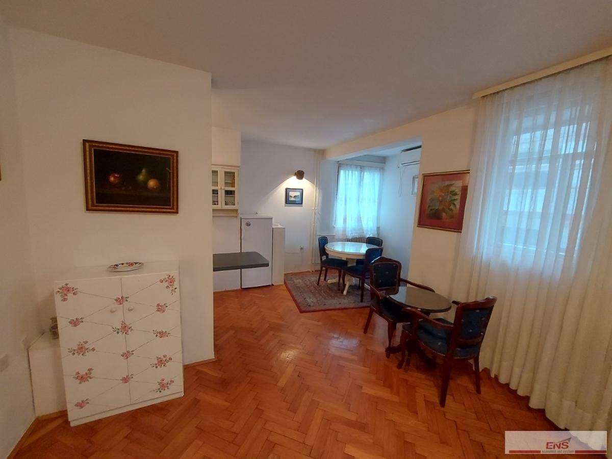 Fotografija stana 7 od 19