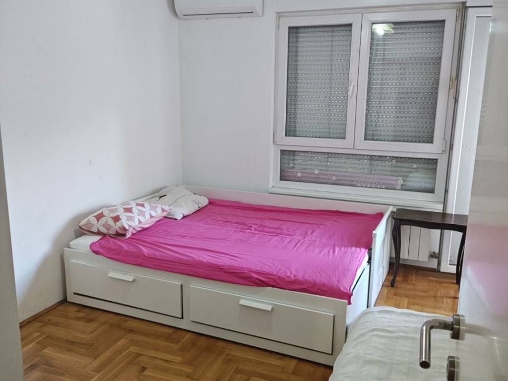 SPAVAĆA SOBA 1