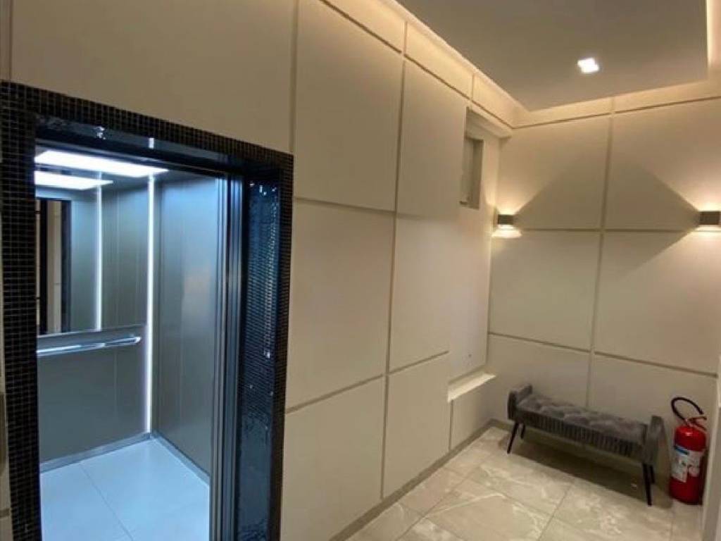 HODNIK ZGRADE