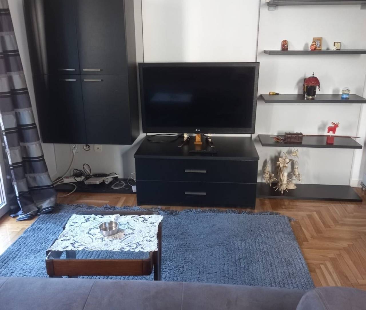 Fotografija stana 3 od 25