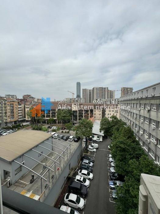 Savski venac, Sarajevska, 0.5 stan, 27 m², 700 EUR, ID 50972 - Više