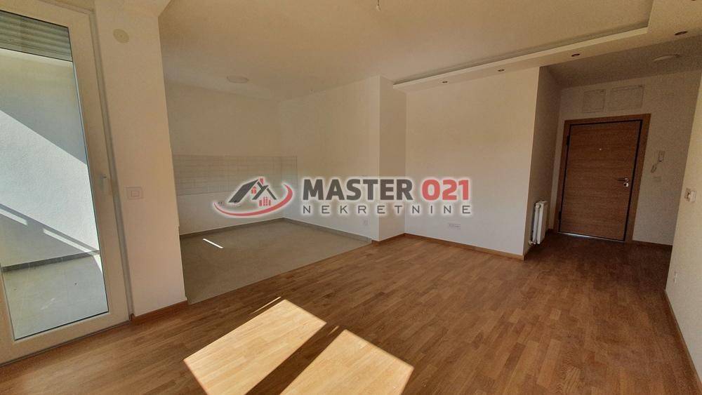 Fotografija stana 2 od 12