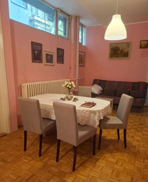 TRPEZARIJA