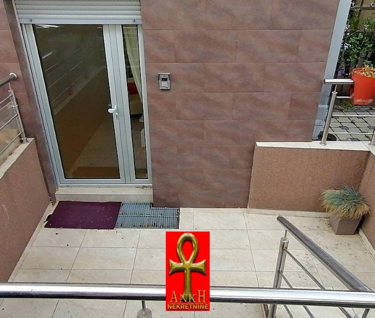 Fotografija stana 33 od 40