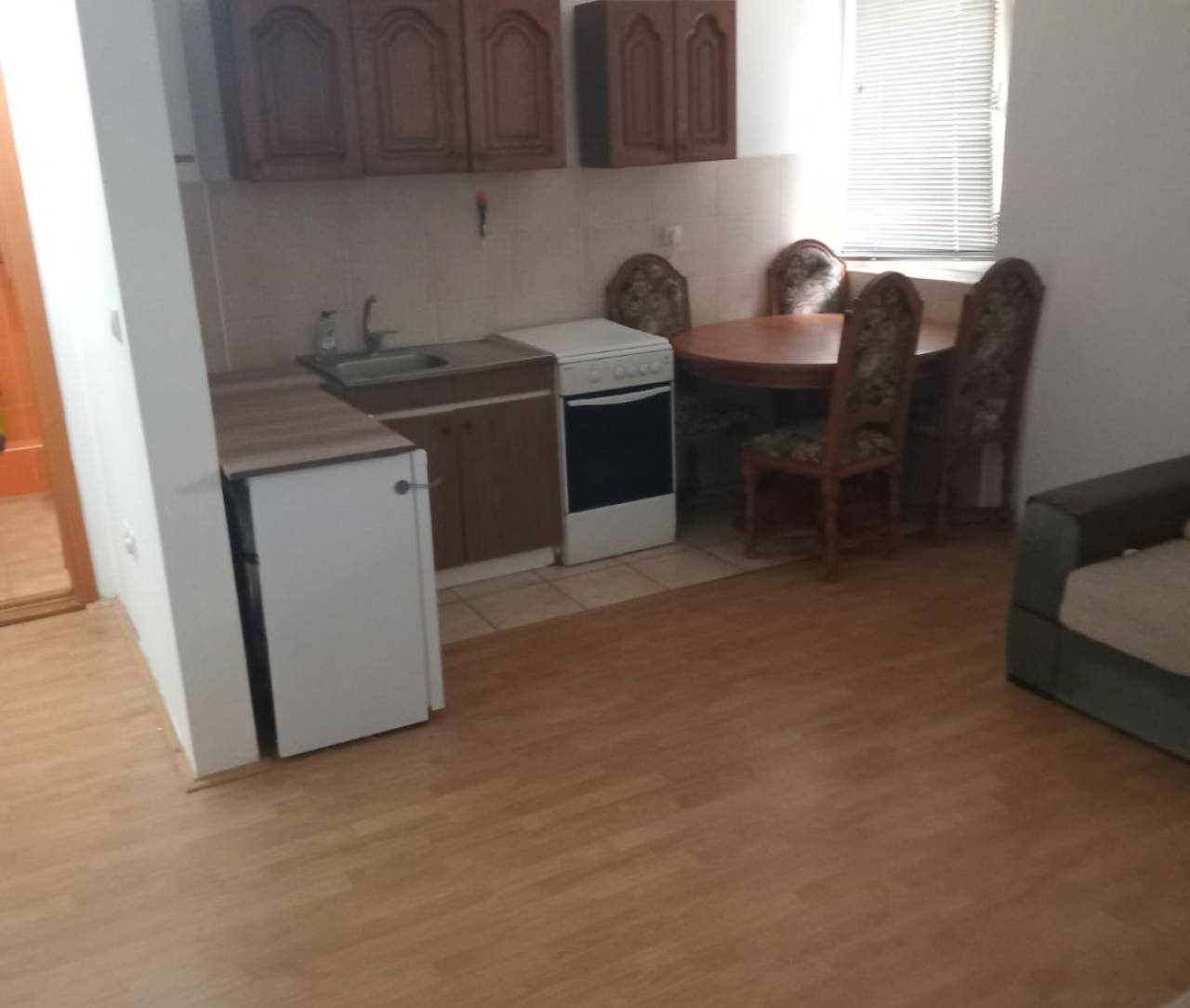 Fotografija stana 2 od 6