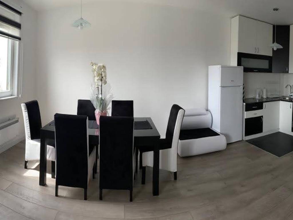 TRPEZARIJA