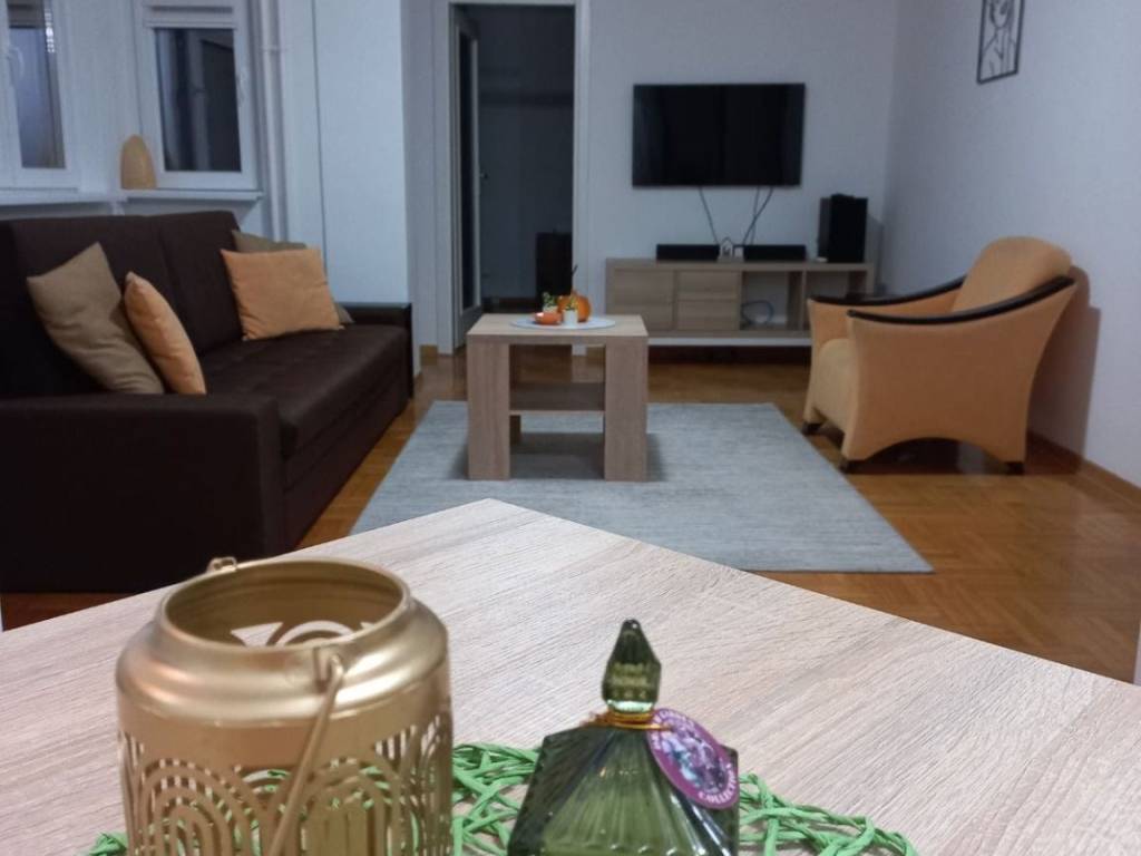 DNEVNA SOBA