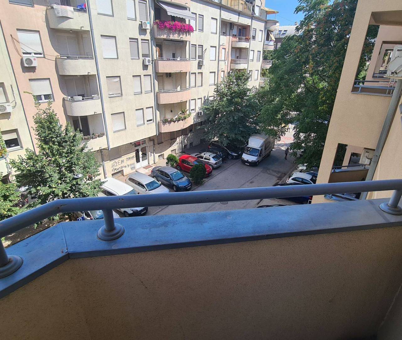 Fotografija stana 2 od 15