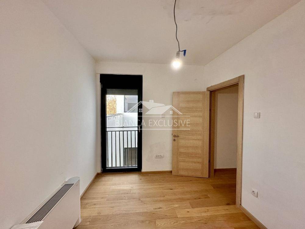 Siri centar-Voždovac ID#11468 - Više