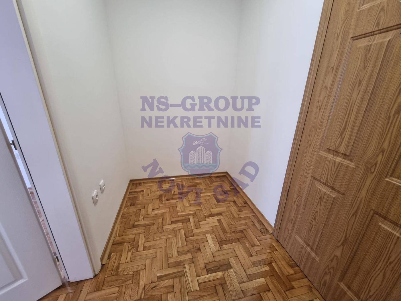 Kompletno renovirana garsonjera na TOP lokaciji! - Prikaz 5