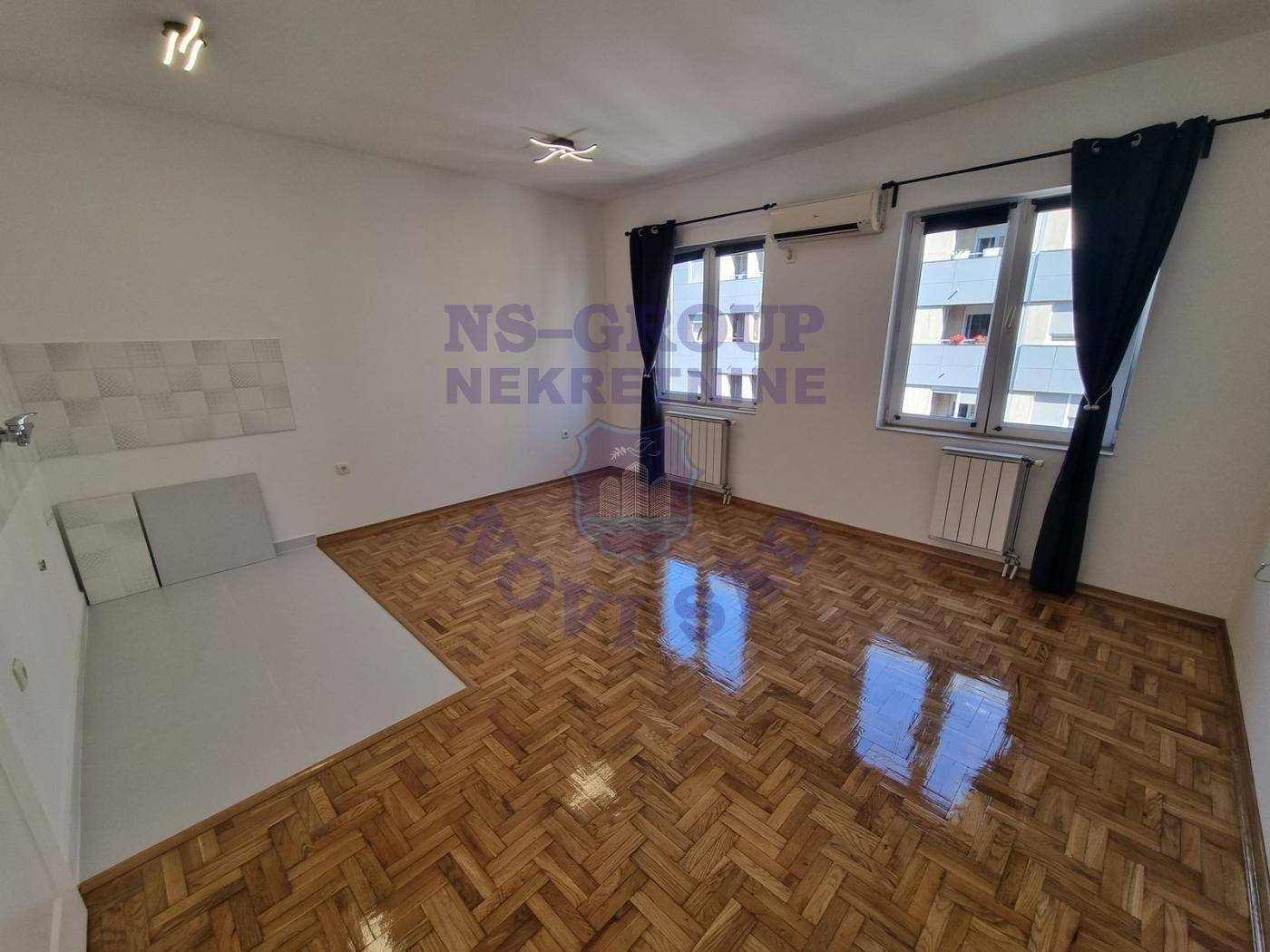 Kompletno renovirana garsonjera na TOP lokaciji! - Prikaz 2