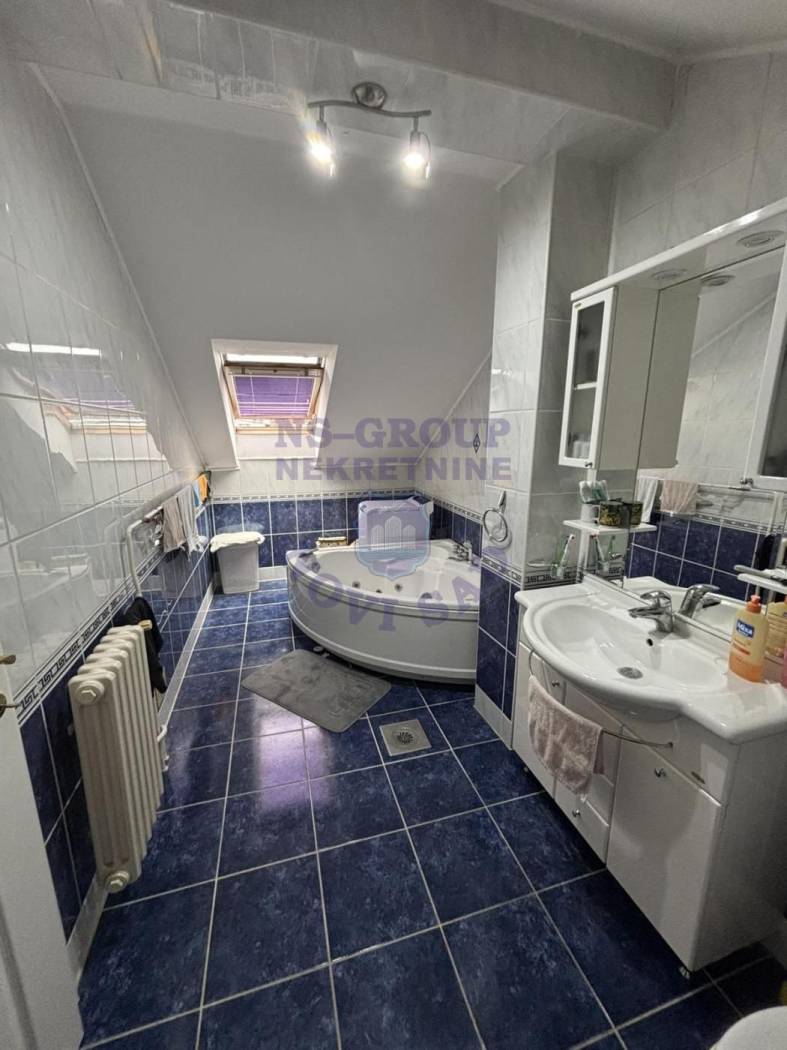 Fenomenalan stan, duplex, na odličnoj lokaciji!! - Prikaz 3