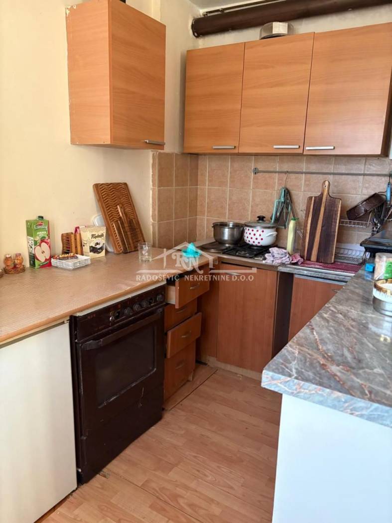 Petlovo brdo, Gočka, 62 m²+25 m², 1 ar dvorišta ID#1640 – pohled 2