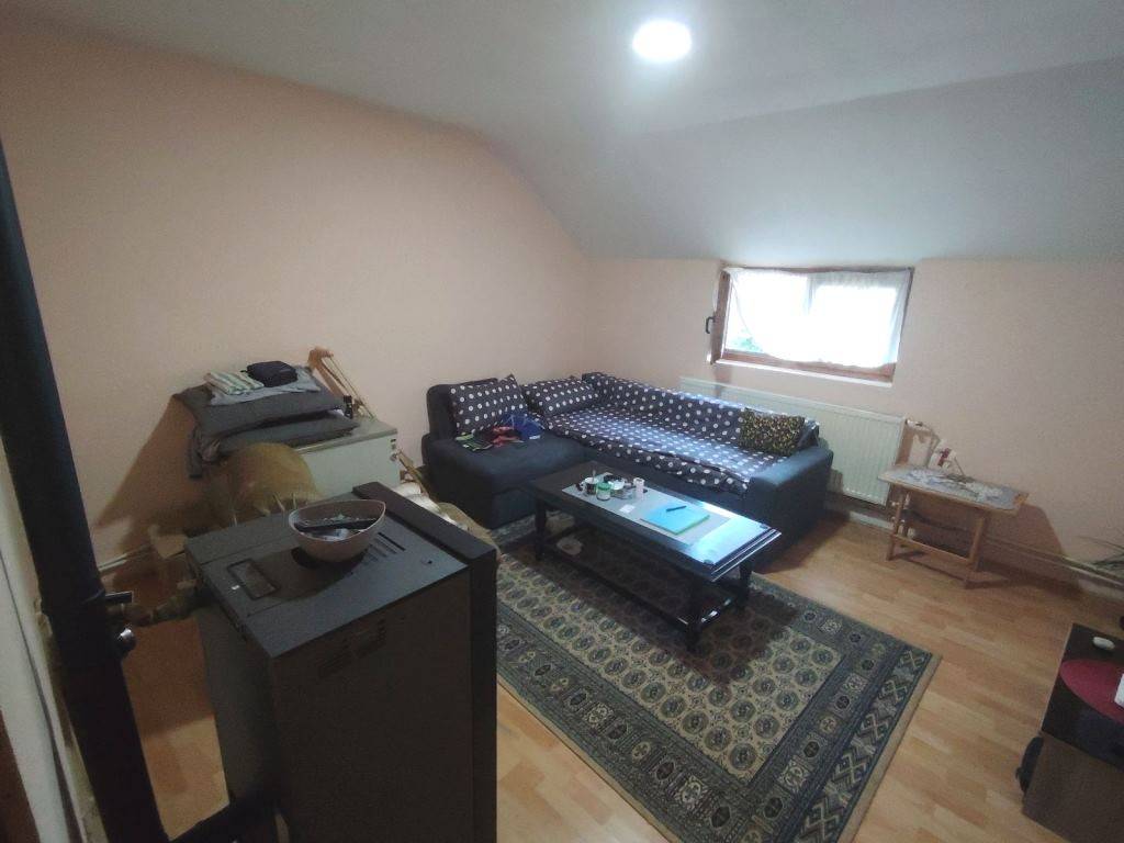 Pis de 2 habitacions, 100 m²