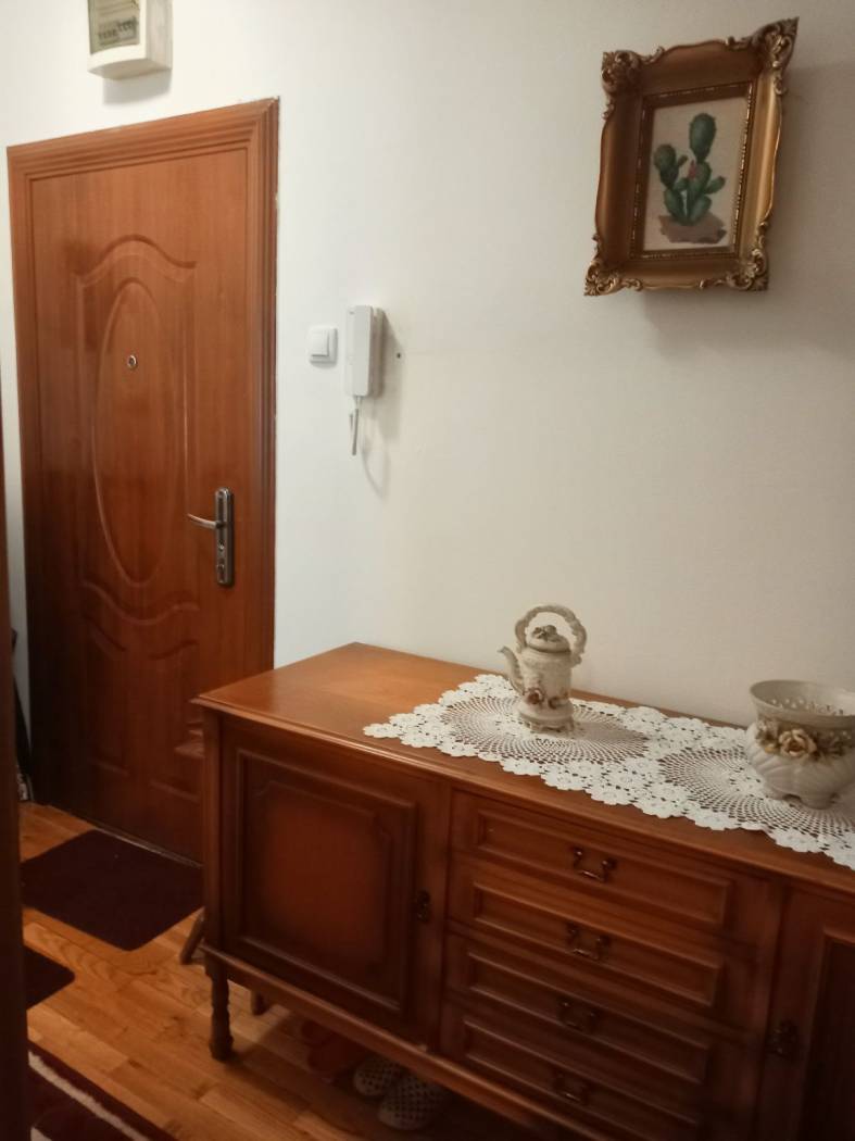 Apartment in Gradska opština Čukarica, Filmski grad, Čukarica - Više