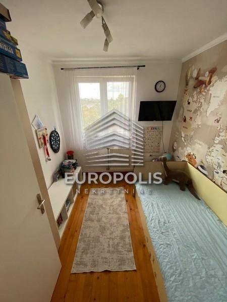 Porodični stan na Zvezdari ID#8491 - Više