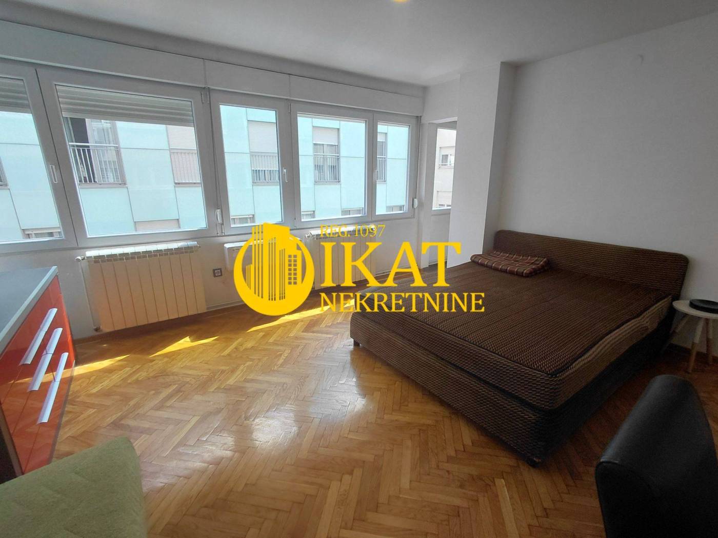 Vračar, Hram Svetog Save, 1.0 30 m² ID#5261 - Prikaz 2