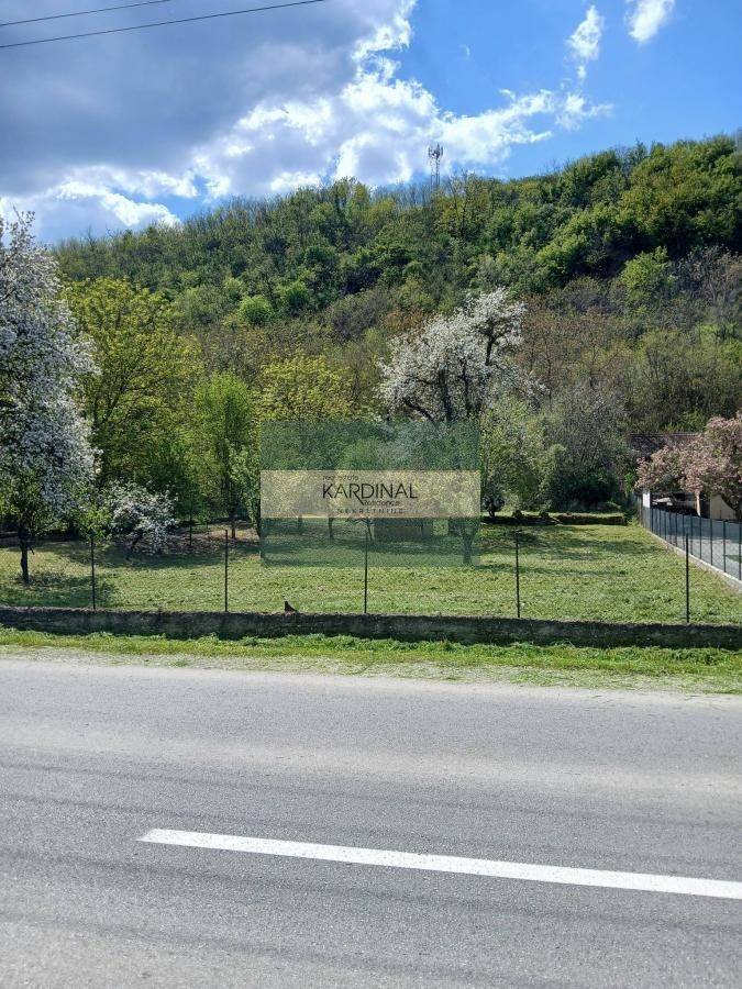 Odličan plac 13.8 ari sa strujom i vodom Miloševo (Jagodina) - Prikaz 3