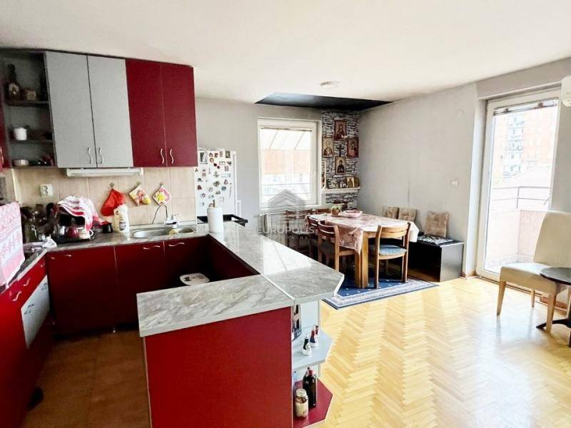 Stan – Beograd, Zvezdara - Više