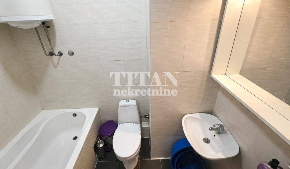 Stan – Gradska opština Zemun, Sutjeska, Zemun - Više